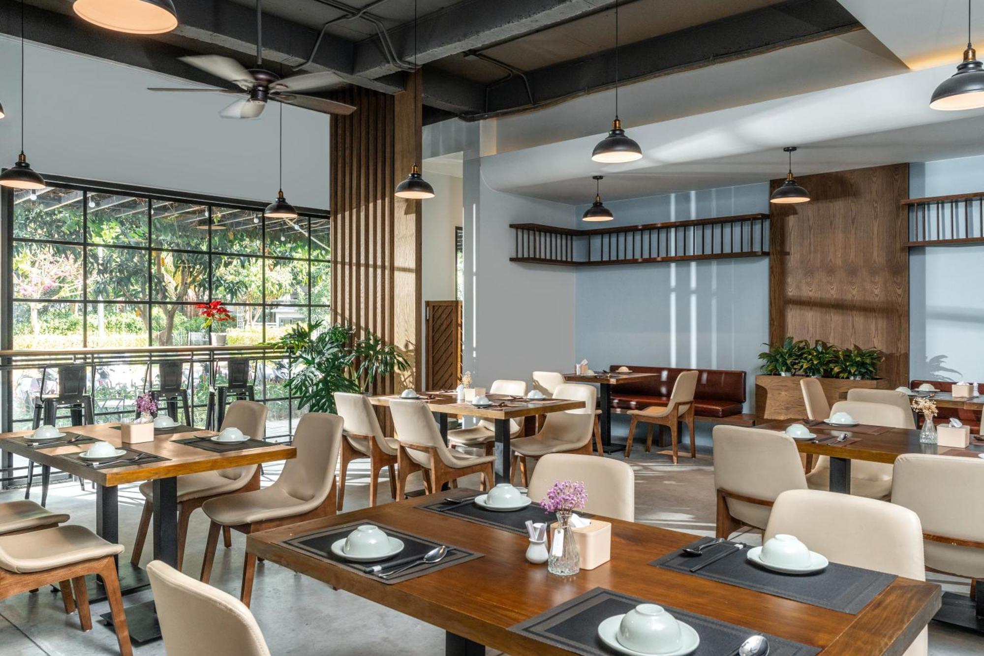 Amon Hotel Phu Quoc Bagian luar foto